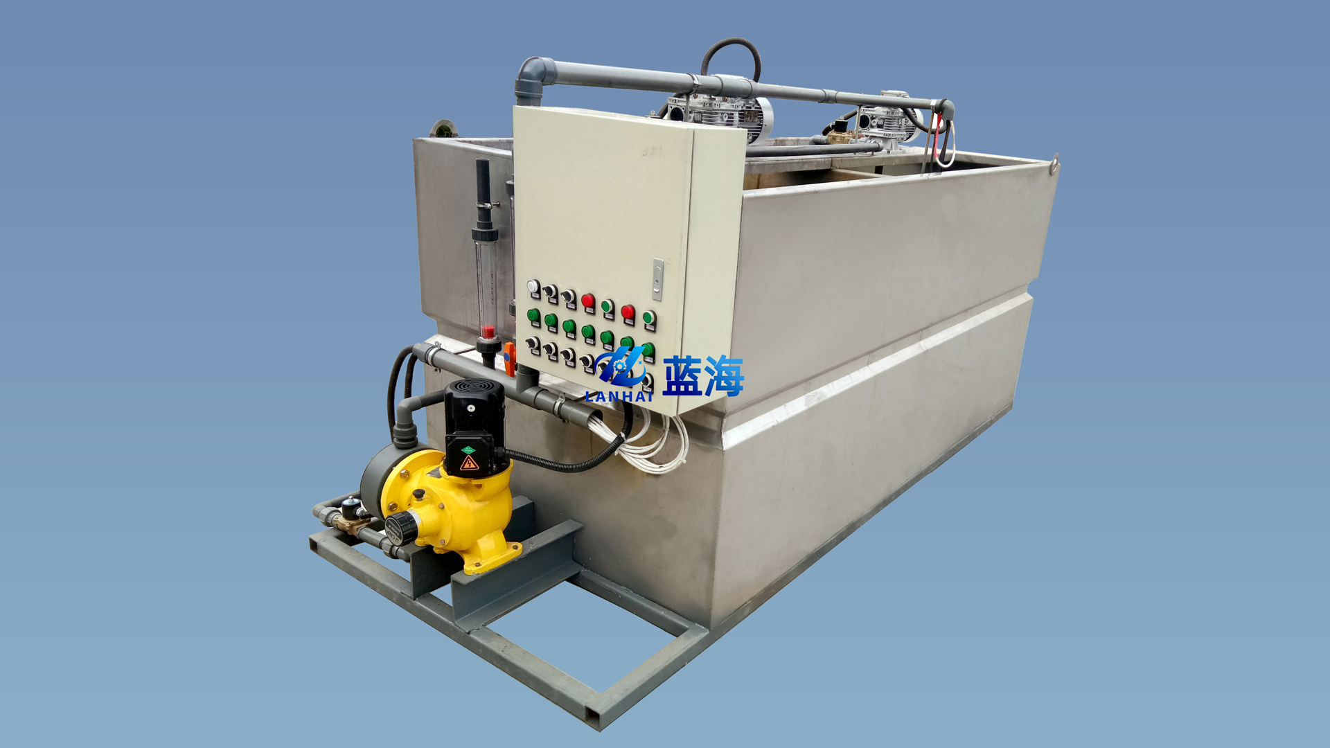 PAM自动溶药装置应用及结构特点